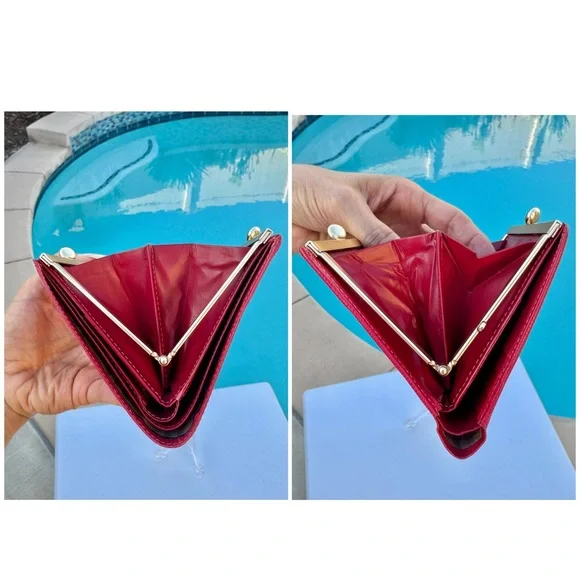 EUC Burberry red leather bifold wallet with COA - Picture 6 of 13